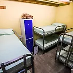 Acienleguas Hostel