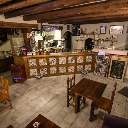 Acienleguas * Кастрохерис