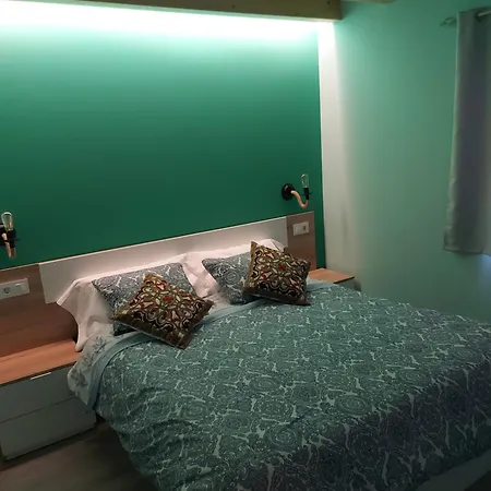 Acienleguas Hostel *